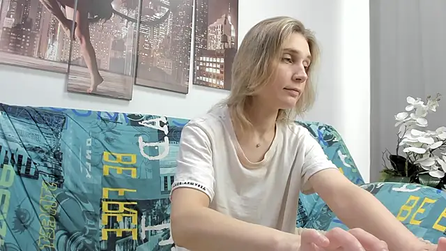 Tenderly Sophie online show from 15, 3, 2026