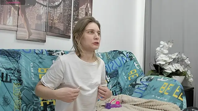 Tenderly Sophie online show from 22, 12, 2025