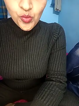 CoupleShow 432 online show from 16, 12, 2025