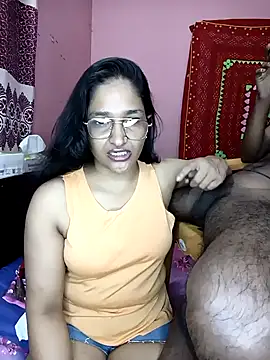 CoupleShow 432 online show from 10, 5, 2026