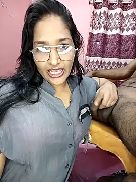 CoupleShow 432 online show from 12, 5, 2026