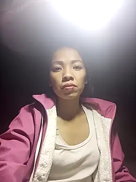 Karin-n online show from 3, 11, 2025