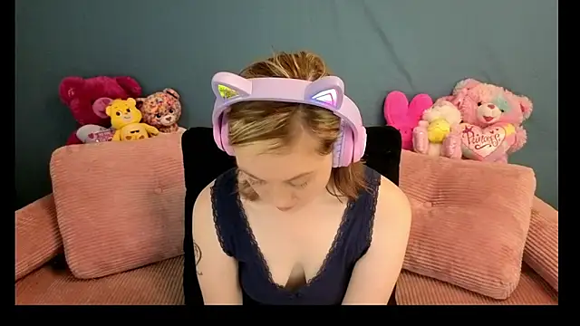 Snapshot of daddysprincess731 chatting on 14, 6, 2026 daddysprincess731 online show from 14, 6, 2026
