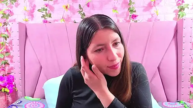 Alyy Brown online show from 2, 12, 2025