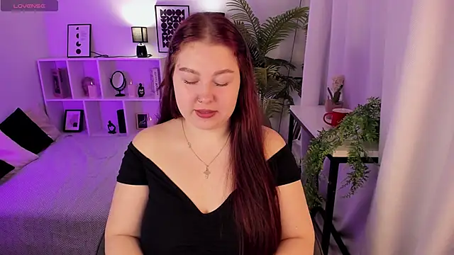 EffyBlush online show from 1, 11, 2025