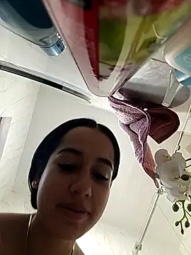 BabyCaramel18 online show from 29, 10, 2025