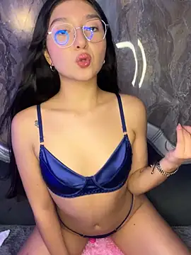 sydney miller  online show from 27, 11, 2025