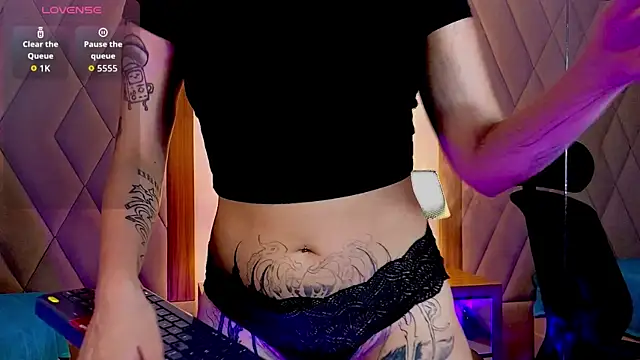 Athenea sky  online show from 7, 11, 2025