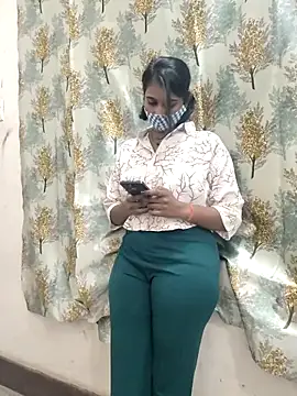 Rinki hoty online show from 3, 11, 2025