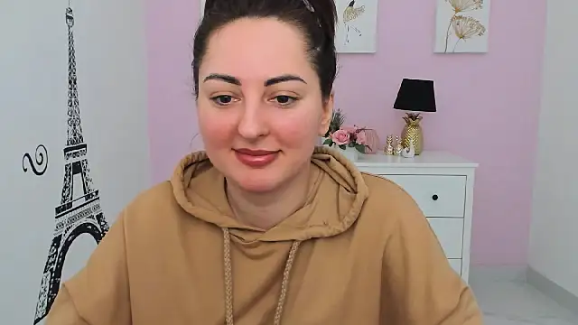 NoraSimons online show from 27, 3, 2026