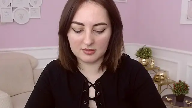 NoraSimons online show from 25, 3, 2026