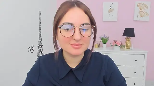 NoraSimons online show from 11, 3, 2026