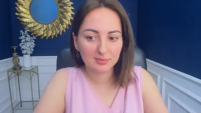 NoraSimons online show from 2, 6, 2026