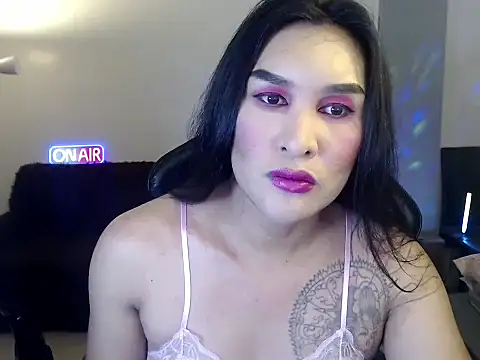 KeraMitenaa online show from 12, 5, 2026