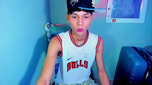 boyswantingplay online show from 23, 2, 2026