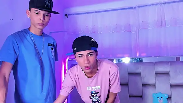 boyswantingplay online show from 29, 10, 2025