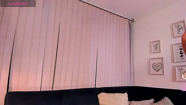 kendra crow online show from 13, 11, 2025