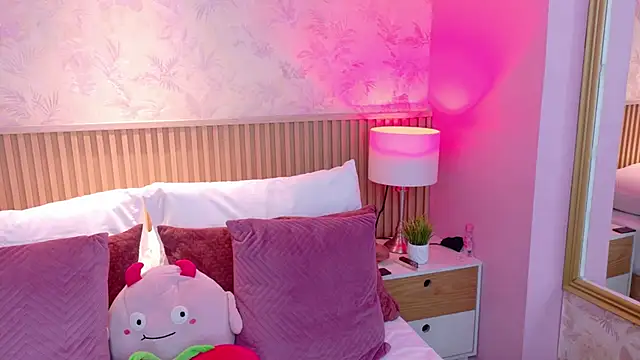 AdelineJhones online show from 27, 2, 2026