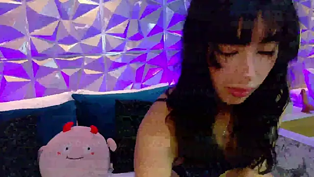 AdelineJhones online show from 15, 7, 2026