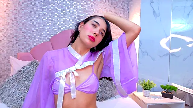 AdelineJhones online show from 23, 10, 2025