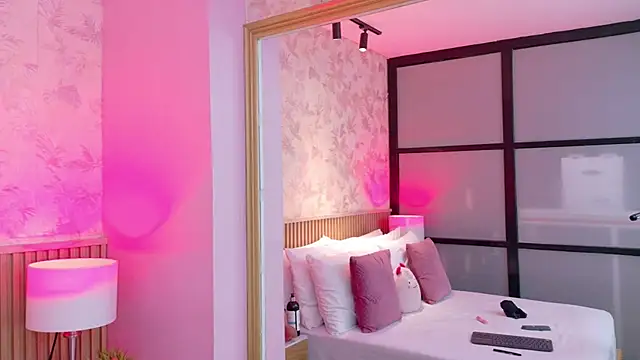 AdelineJhones online show from 10, 1, 2026