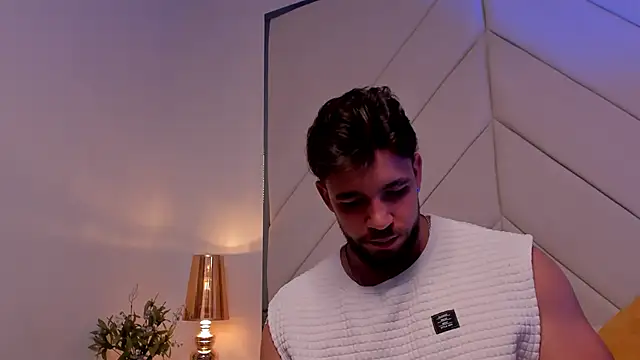 JACKSON STIFLER online show from 6, 2, 2026