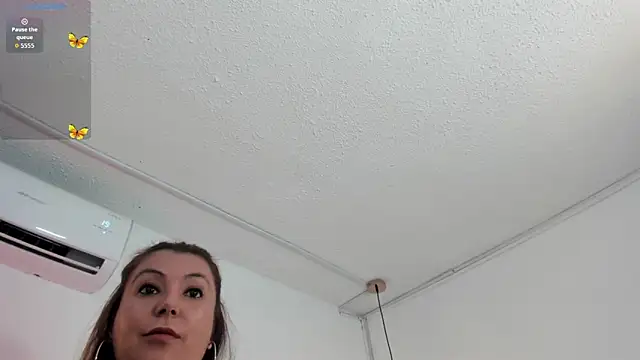 Snapshot of samantaawolf chatting on 2, 3, 2026 samantaawolf online show from 2, 3, 2026