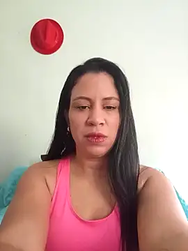 LeilaTaylor online show from 20, 12, 2025