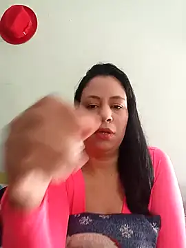 LeilaTaylor online show from 22, 12, 2025