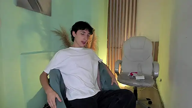 Snapshot of LiamPage_ chatting on 11, 11, 2025 LiamPage online show from 11, 11, 2025