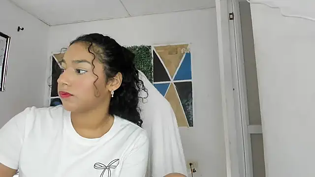 Snapshot of emily_stars1 chatting on 23, 2, 2026 emily stars1 online show from 23, 2, 2026