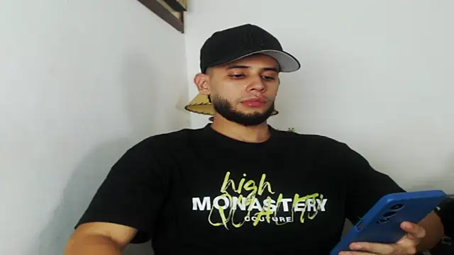 Maxcole 07 online show from 24, 10, 2025