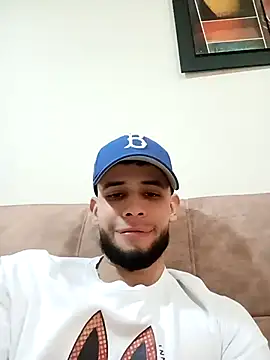 Maxcole 07 online show from 25, 10, 2025