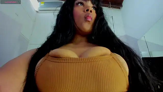 EmmadaSilva online show from 27, 5, 2026
