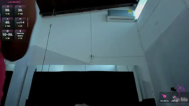 EmmadaSilva online show from 9, 3, 2026