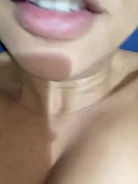 Bruninhadeusa online show from 12, 1, 2026