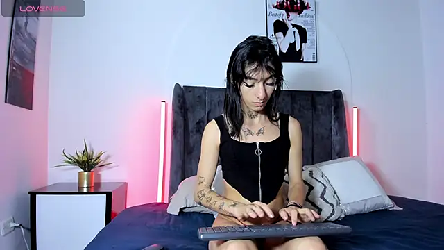 Cloy Areo online show from 28, 4, 2026