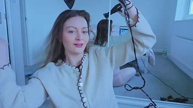 Snapshot of Lovelavender_ chatting on 3, 3, 2026 Lovelavender online show from 3, 3, 2026