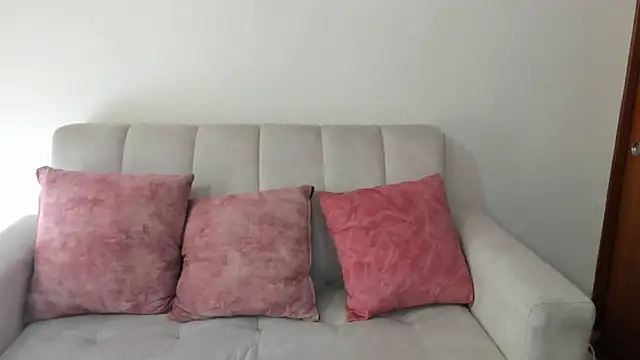 emily jonessxx online show from 29, 10, 2025