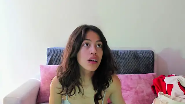 emily jonessxx online show from 19, 11, 2025