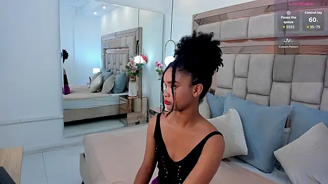 karolebonyy online show from 2, 11, 2025