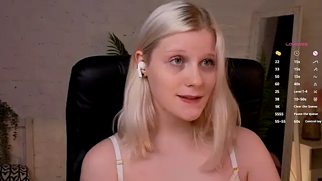 ShineJoan online show from 9, 11, 2025