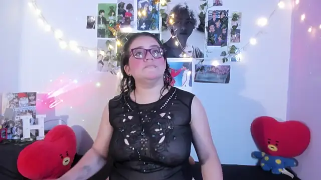 Rose Hellen online show from 26, 10, 2025