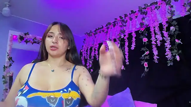 Gabyy Cooper  online show from 9, 11, 2025