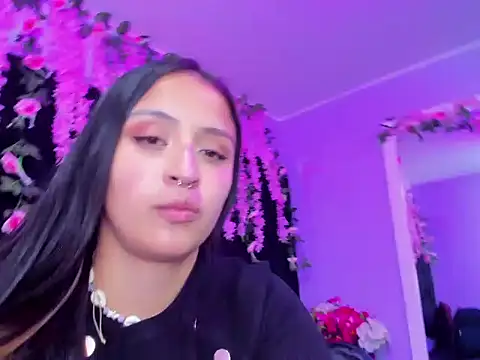 Gabyy Cooper  online show from 21, 5, 2026