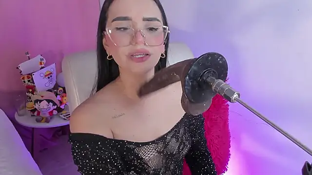 laana foxx online show from 8, 2, 2026