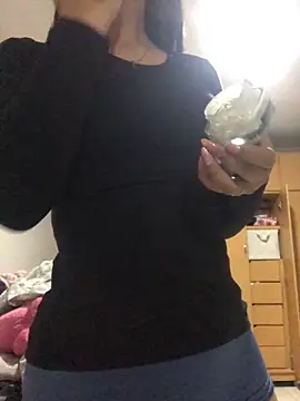 MAVI EC online show from 15, 11, 2025