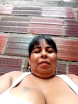 Snapshot of mother2-divorced chatting on 30, 4, 2026 mother2-divorced online show from 30, 4, 2026