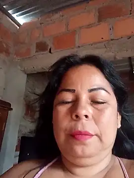 Snapshot of mother2-divorced chatting on 17, 5, 2026 mother2-divorced online show from 17, 5, 2026