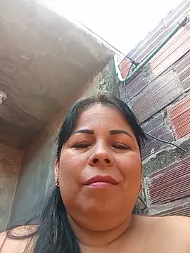 Snapshot of mother2-divorced chatting on 22, 5, 2026 mother2-divorced online show from 22, 5, 2026